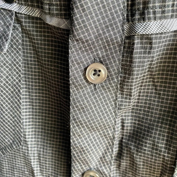 Swiss Cross Men Button Up Short Sleeve Shirt Gray W/White Checked Pattern  XL - Picture 3 of 7
